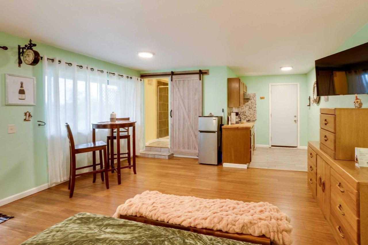Soothing Studio With Lush Views 2 Mi To Beach! Smith River Luaran gambar